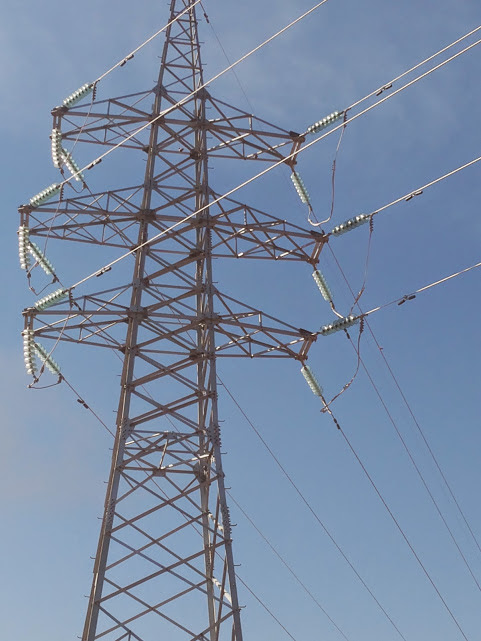 Construction of electrical poles and installation of foundations in the Majnoon, Bazargan and Halfaya oil fields