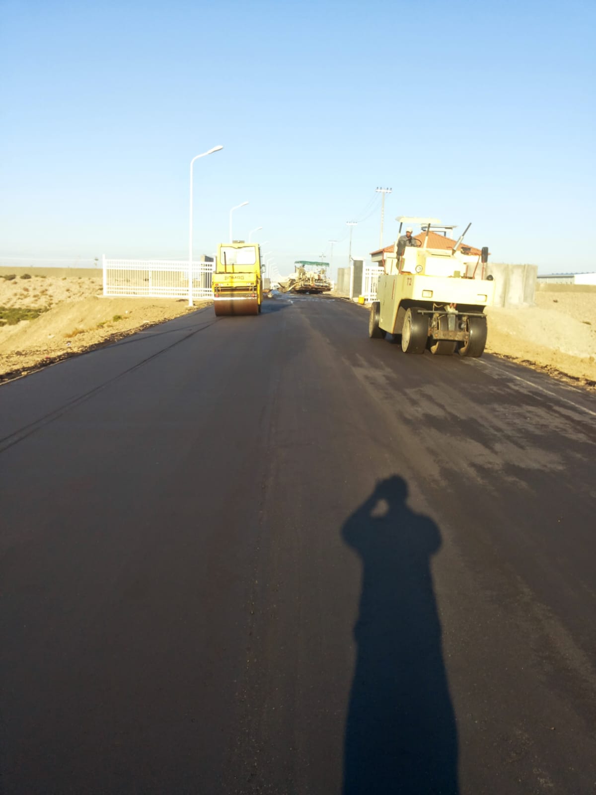 Asphalt paving and planning in the Majnoon, Bazargan and Halfaya oil fields